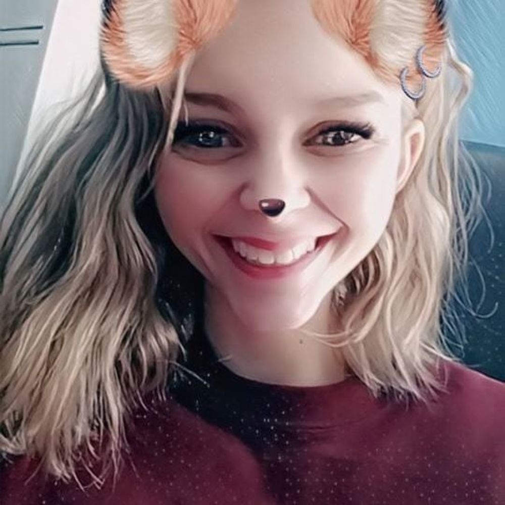 Meet your Posher, Brittany